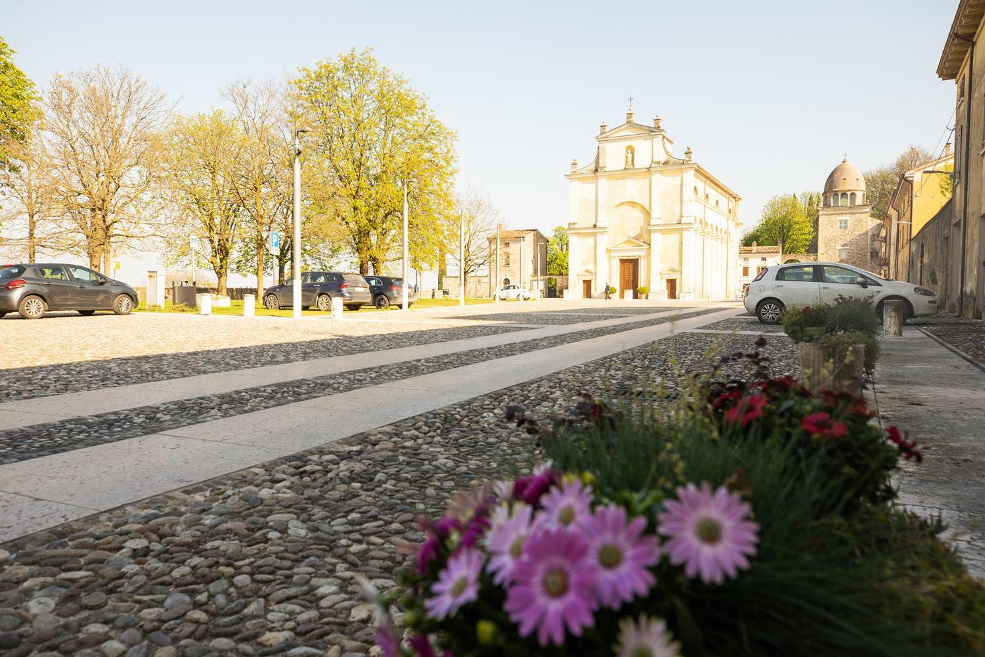 Relais La Rocca Solferino Bed and Breakfast Buitenkant foto